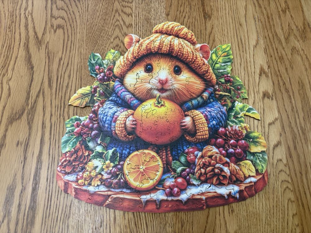 Wooden Charming Squirrel - Wooden Puzzle puzzle collectible - Main Image 3