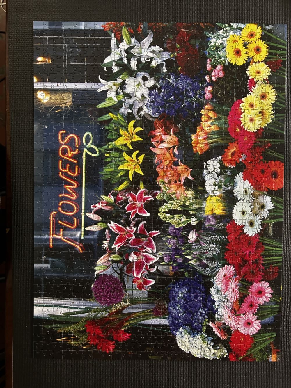 Colorluxe Piece Jigsaw Puzzle Flowers Shop 2015 Rose Tulips 20” X 27” New  puzzle collectible [Barcode 4895145405720] - Main Image 2