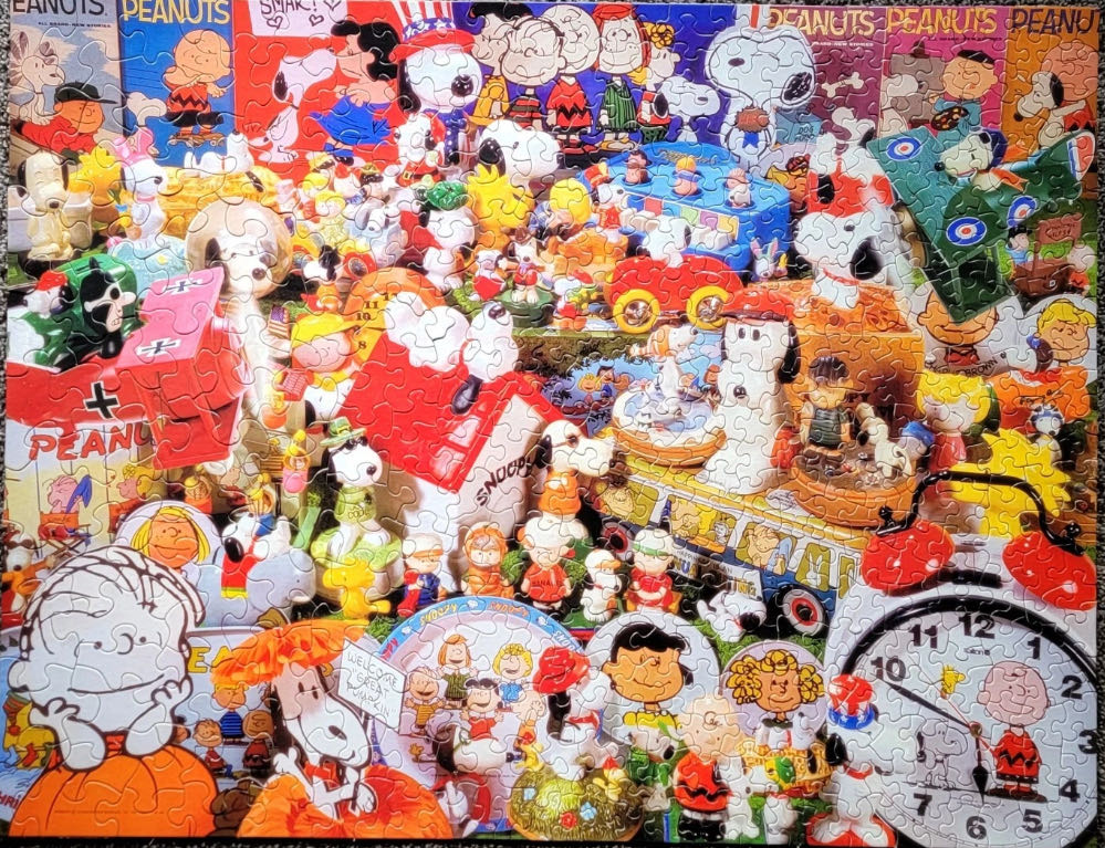 Charles M Schultz’s Peanuts 45th Anniversary - Springbok puzzle collectible - Main Image 3