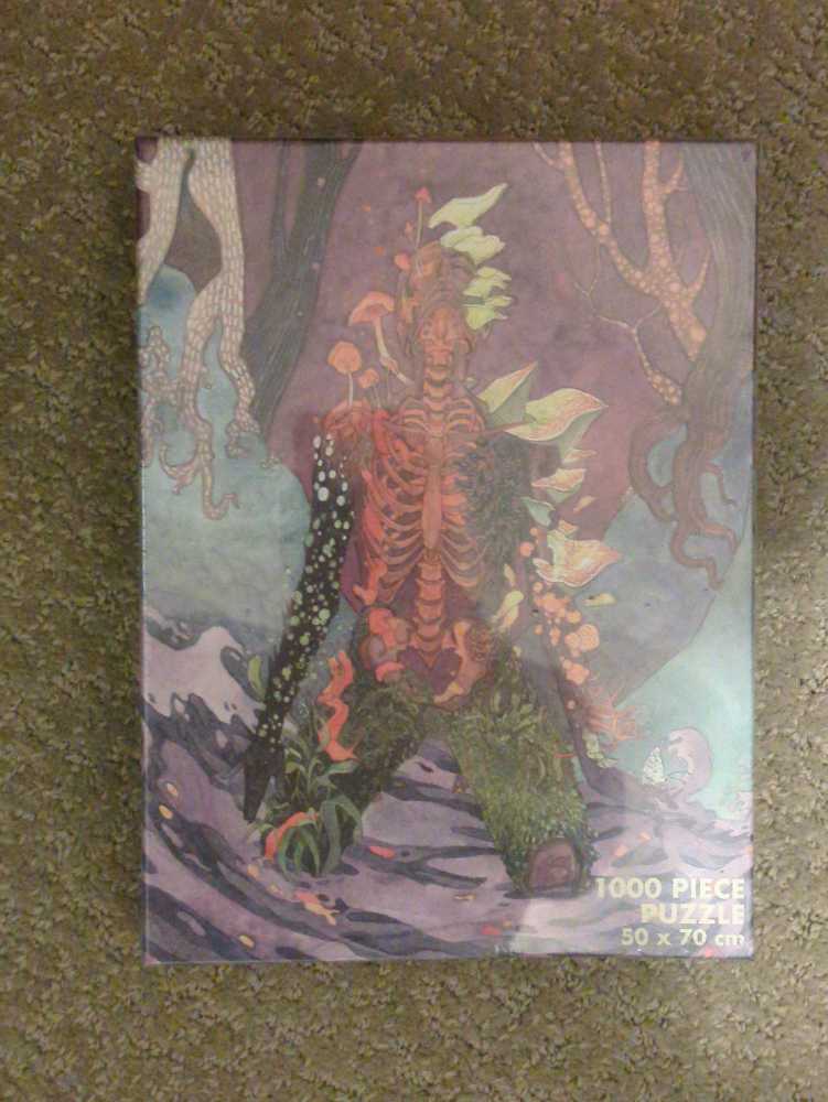 Returning  - Elephant Bites puzzle collectible [Barcode 628942119040] - Main Image 2