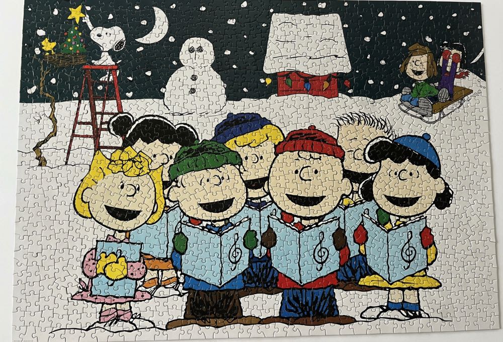 A Charlie Brown Christmas Party - Aquarius puzzle collectible [Barcode 840391194182] - Main Image 3