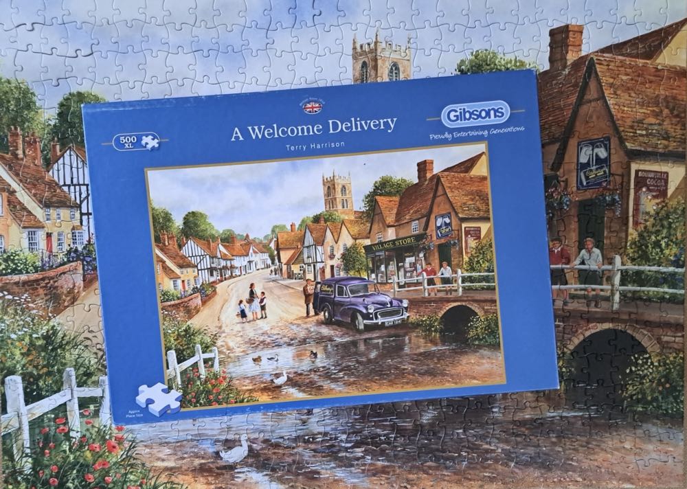 A Welcome Delivery (Saskia Betaald €5,00) - Gibsons puzzle collectible [Barcode 5012269035025] - Main Image 4