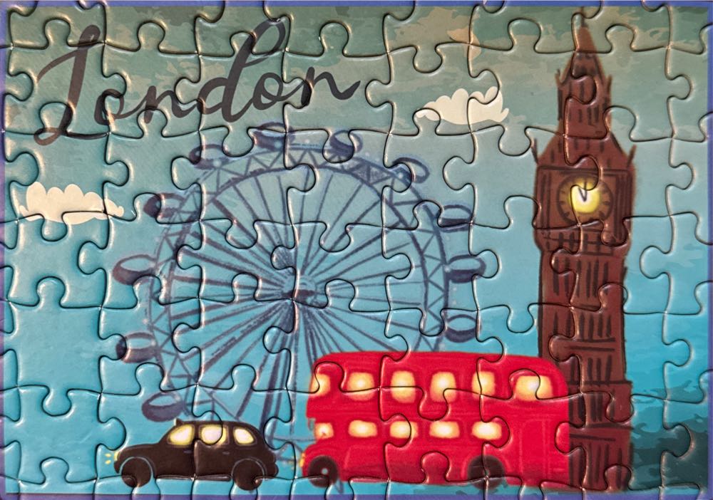 Postcards - Elena Essex puzzle collectible - Main Image 3