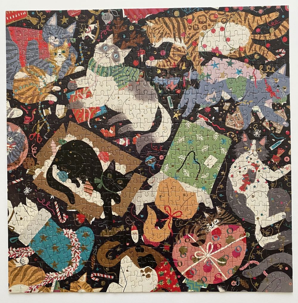 Catmas Chaos - Galison puzzle collectible [Barcode 9780735385962] - Main Image 2