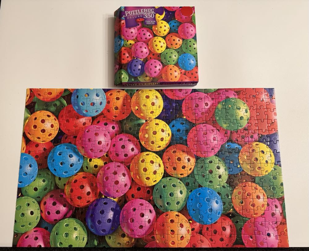 Pickleballs - Puzzlebug / CraZArt puzzle collectible [Barcode 4895145425438] - Main Image 2