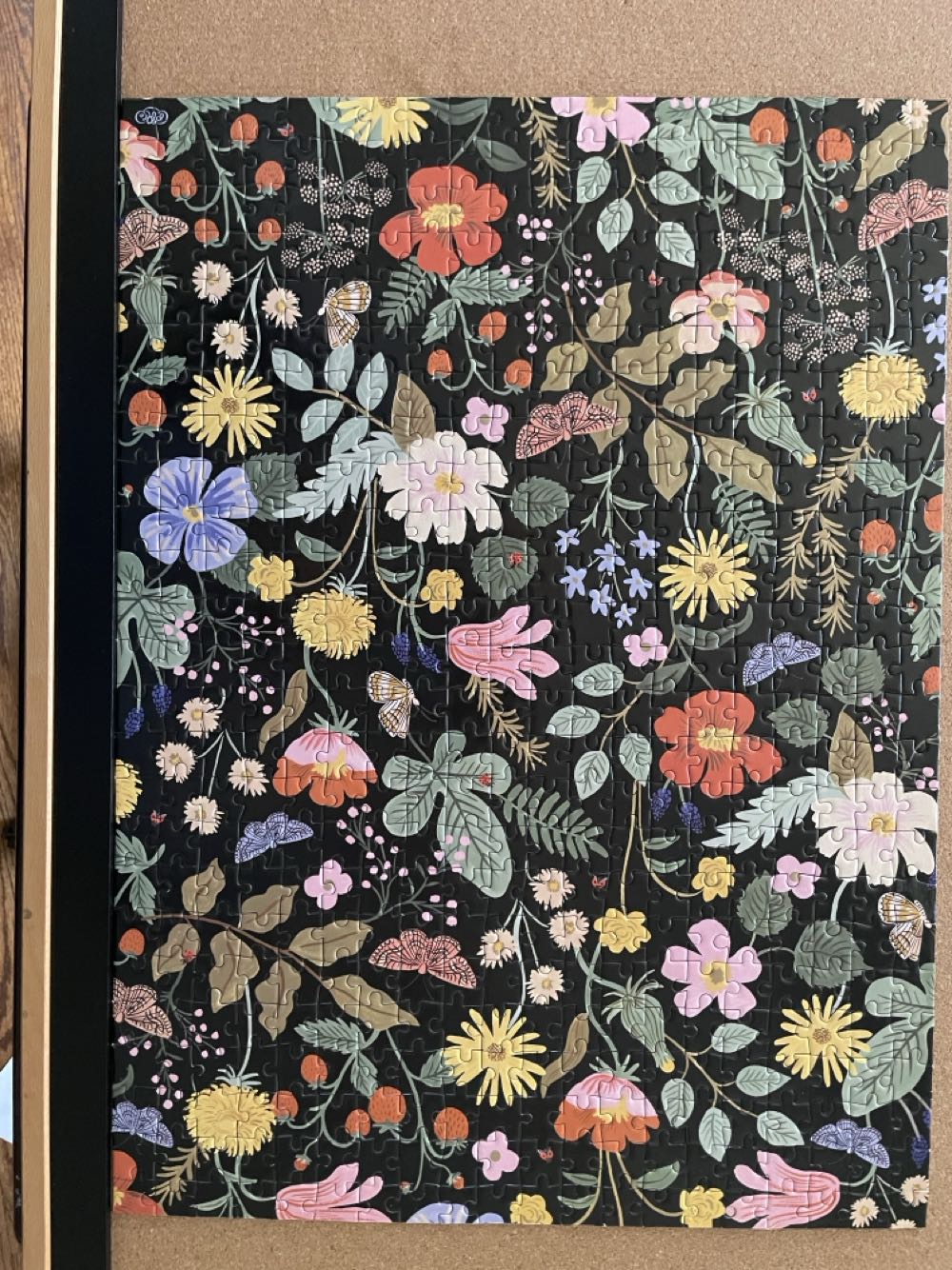 Rifle Paper Co - Strawberry Fields puzzle collectible - Main Image 3