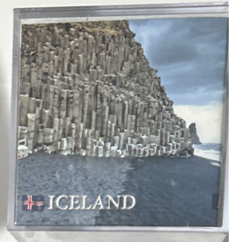 Disney Snow White & The Dwarfs Mirror Shaped 150 Seven