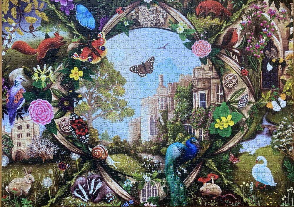 Haddon Hall - Gibsons puzzle collectible [Barcode 5012269071542] - Main Image 3