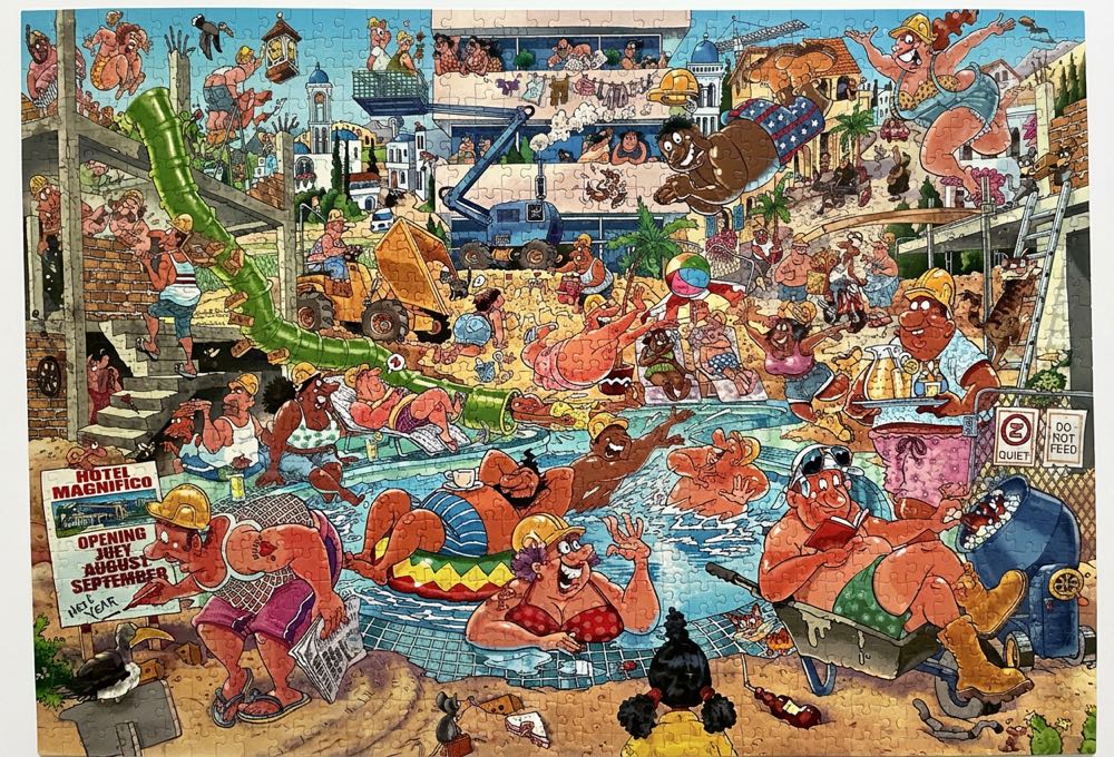 Wasgij Original Puzzle 37: Holiday Fiasco! - Wasqij puzzle collectible - Main Image 3