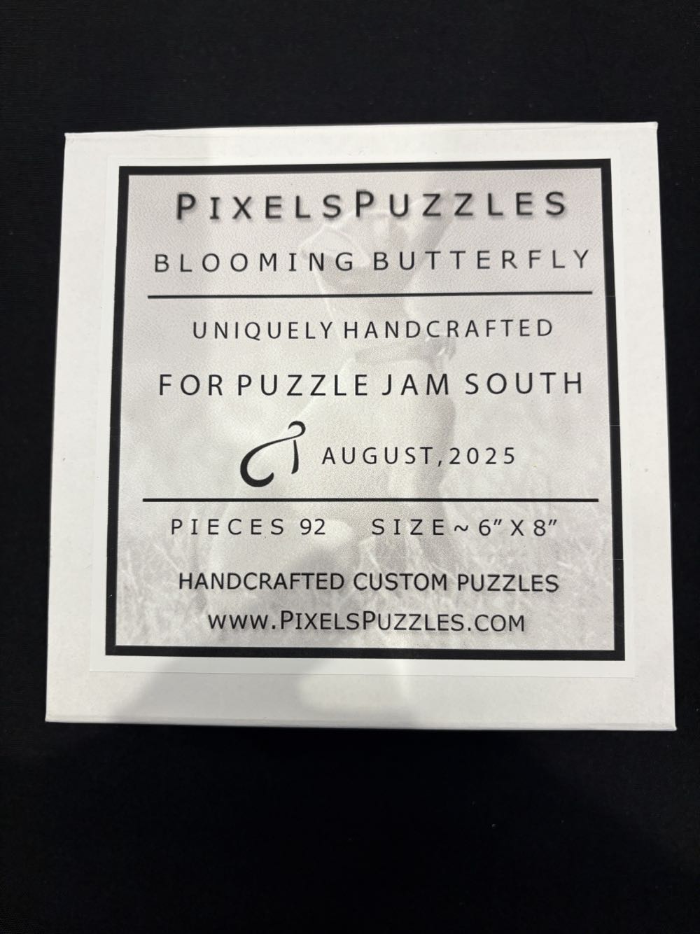 Blooming Butterfly - Pixels Puzzles puzzle collectible - Main Image 2