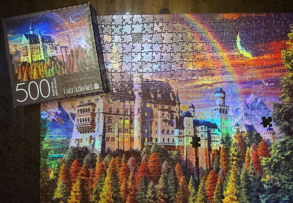 Castle Neuschwanstein*^ - Milton Bradley puzzle collectible - Main Image 4