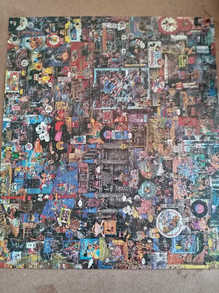 The Disney Treasury - Golden Guild puzzle collectible [Barcode 033500047299] - Main Image 2