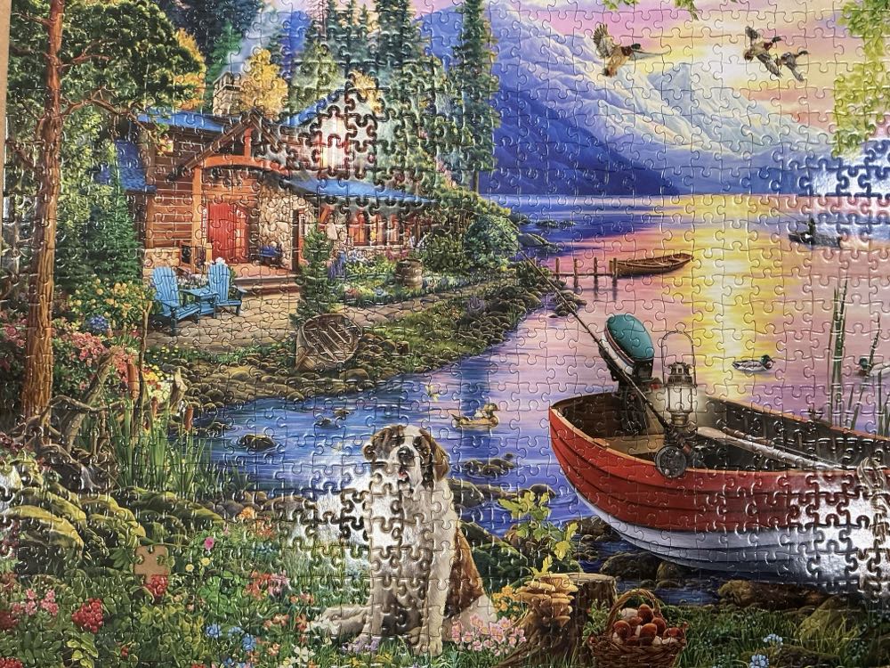 Weekend Retreat - Crown & Andrews 🇦🇺 puzzle collectible [Barcode 9317762206252] - Main Image 2