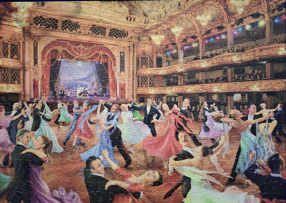 Keep On Dancing (Elly) - Gibsons puzzle collectible [Barcode 5012269035216] - Main Image 3