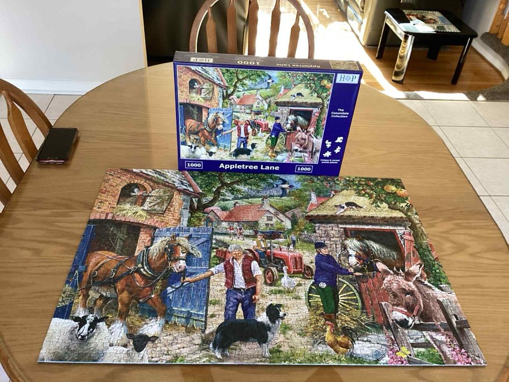 A Bessy Day At Appletree Lane - House Of Puzzles puzzle collectible [Barcode 5060002006450] - Main Image 4