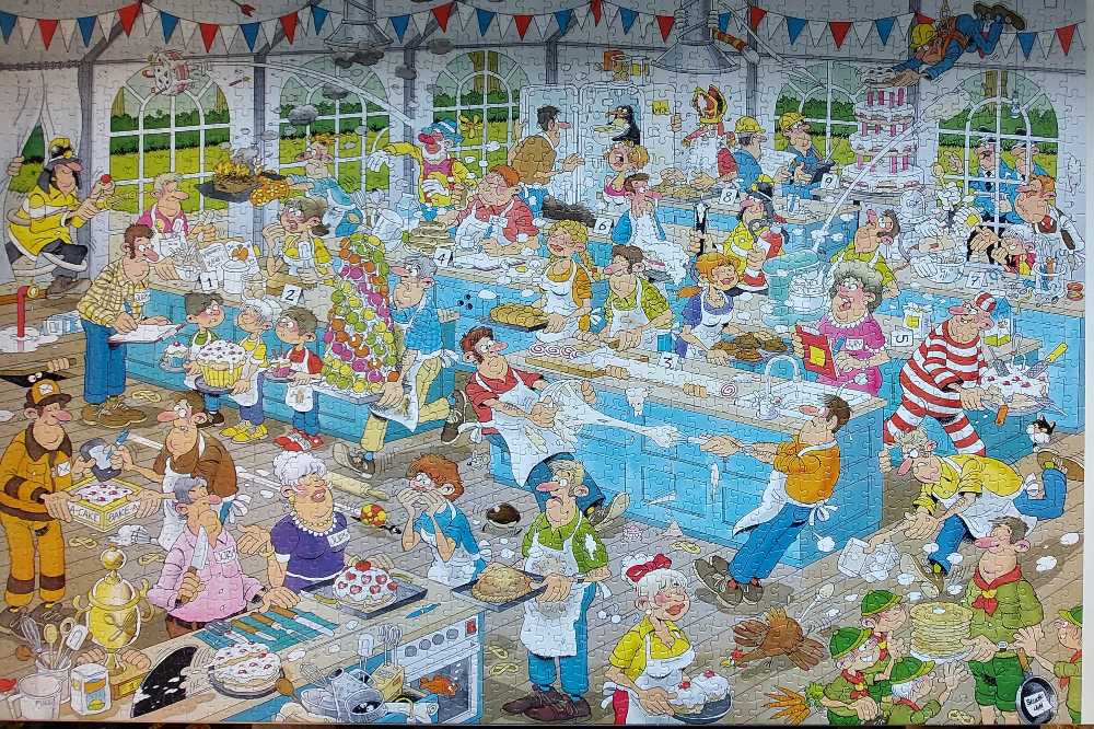 Clash Of The bakers - Jumbo puzzle collectible [Barcode 8710126190777] - Main Image 2