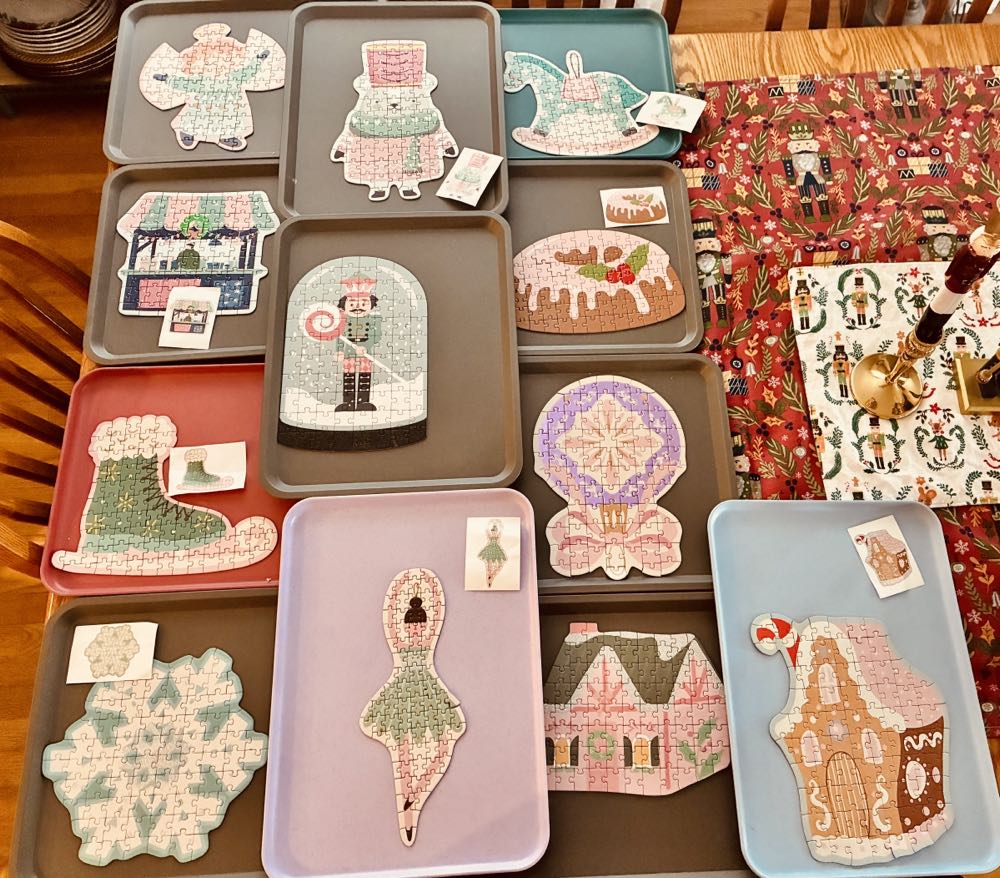 Merry Moments - 12 Days Of Puzzles - Aldi puzzle collectible - Main Image 2