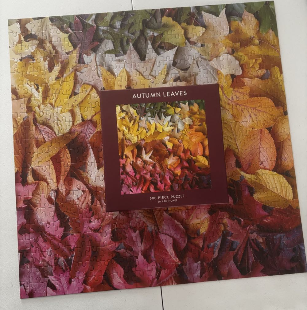 Autumn Leaves - Galison puzzle collectible [Barcode 78038059001299] - Main Image 3