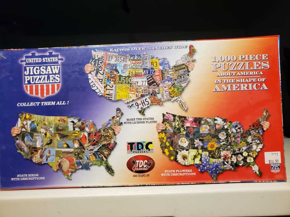United States Jigsaw Puzzle -- In The Shape Of The United States - TDC Puzzles puzzle collectible [Barcode 6467754000078] - Main Image 2