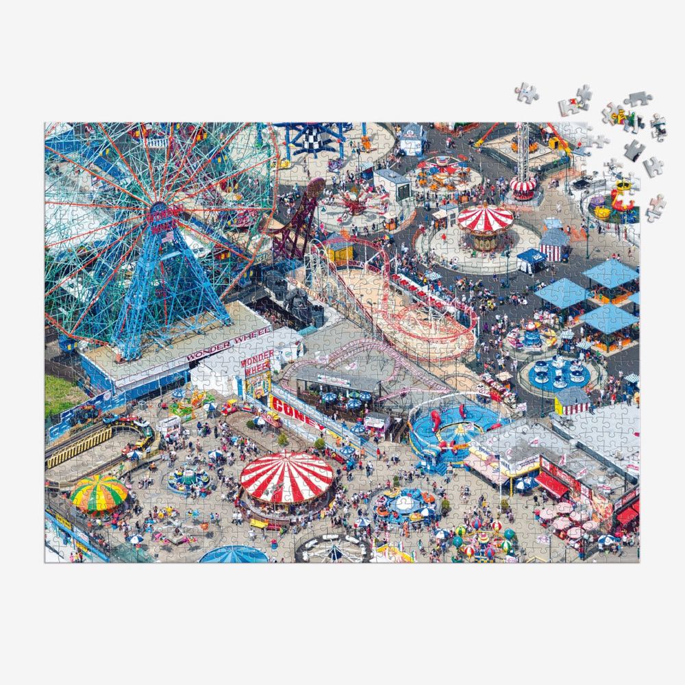 Coney Island - Galison puzzle collectible [Barcode 9780735380561] - Main Image 2