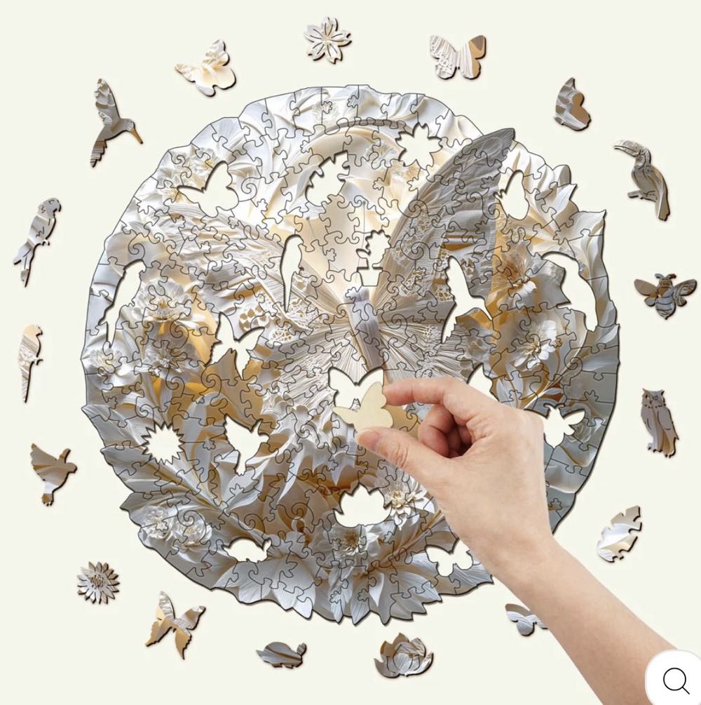 3D Paper Butterfly - Woodbests puzzle collectible - Main Image 2