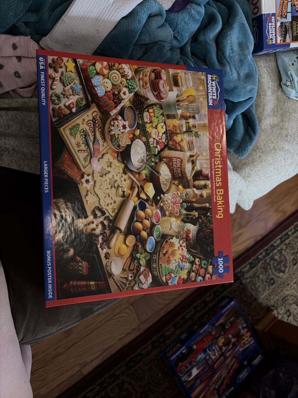 Christmas Baking - White Mountain puzzle collectible - Main Image 2