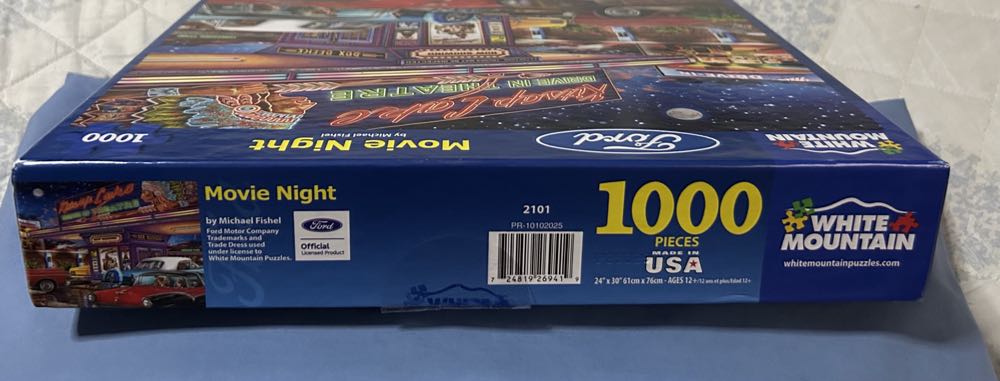 Movie Night - White Mountain puzzle collectible [Barcode 724819269419] - Main Image 3