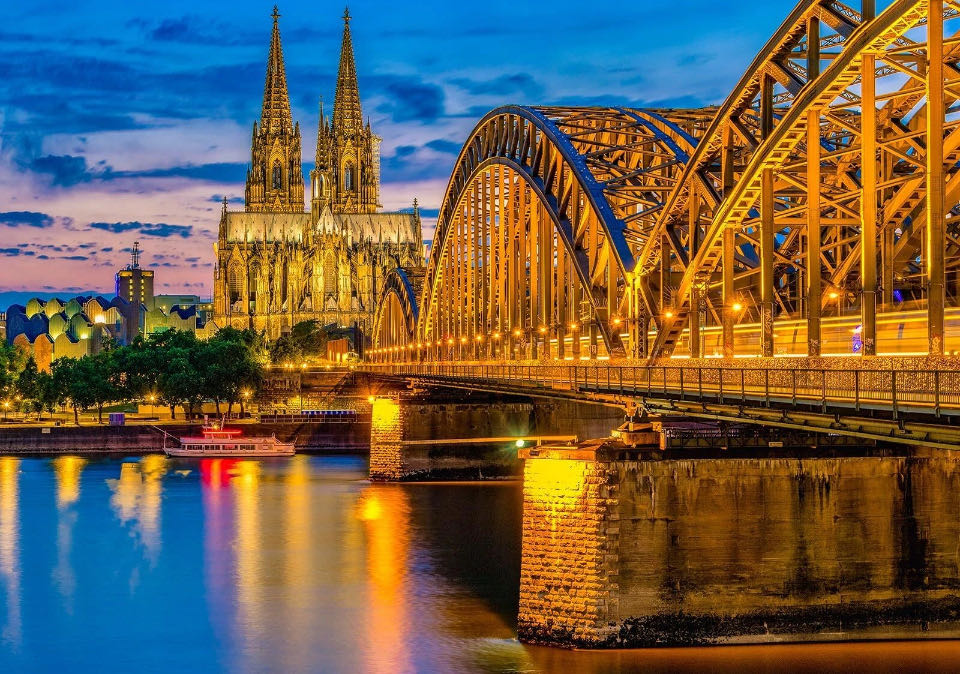 Stellar Factory Pizza: Pepperoni