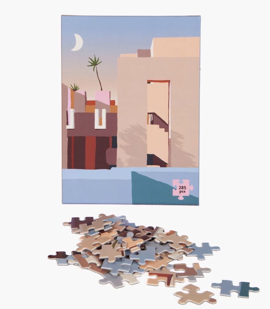 La Muralla Roja 285 Piece - Slowdown Studio puzzle collectible - Main Image 2