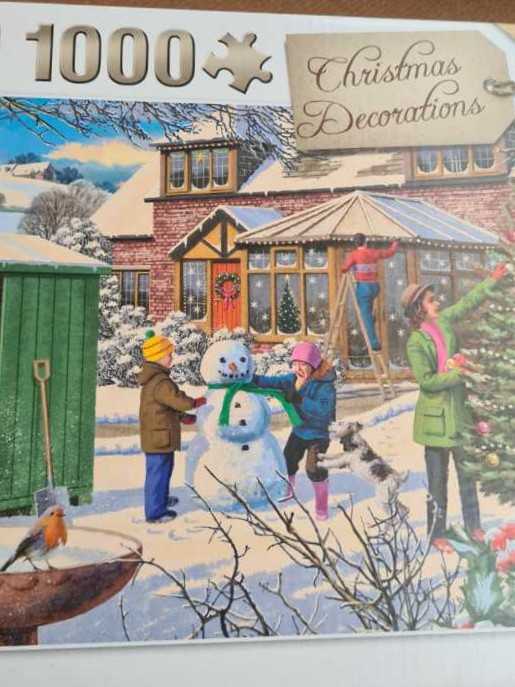 The Strength Of The Few Hierarchy