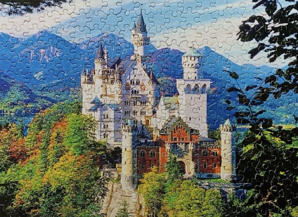 0026 Ceaco: Around The World - Neuschwanstein Castle, Bavaria, Germany - Ceaco puzzle collectible - Main Image 2