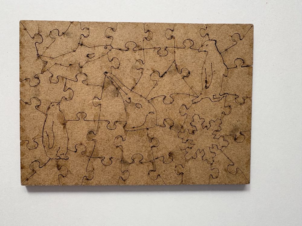 Sno-buddy Like You - Wentworth Wooden Puzzles puzzle collectible [Barcode 6050265407407] - Main Image 3