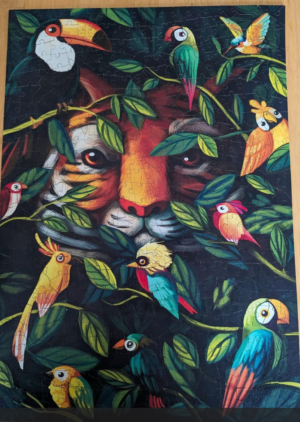 Eye of the Tiger - Wentworth Wooden Puzzles puzzle collectible - Main Image 2