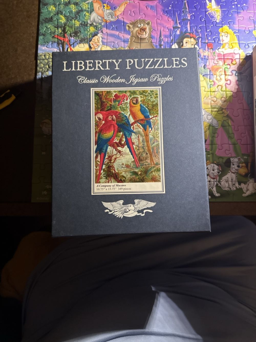 A Company of Macaws - Liberty puzzles puzzle collectible - Main Image 2
