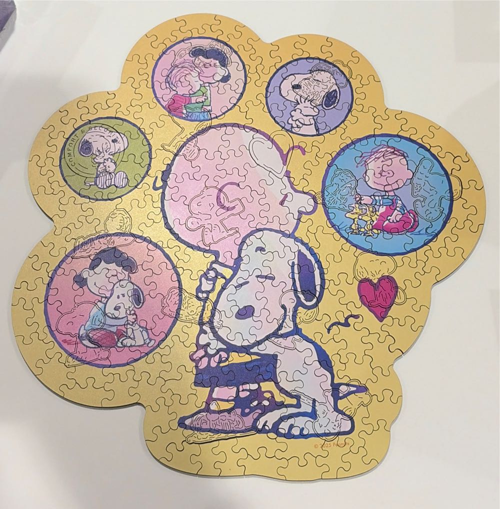 Let’s Cuddle - Woodlux puzzle collectible [Barcode 810198901221] - Main Image 2