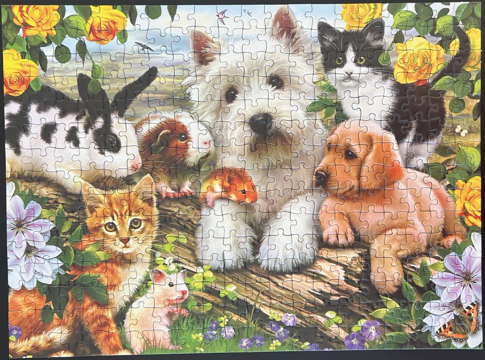 Happy Animal Buddies - Ravensburger puzzle collectible [Barcode 4005556131600] - Main Image 2