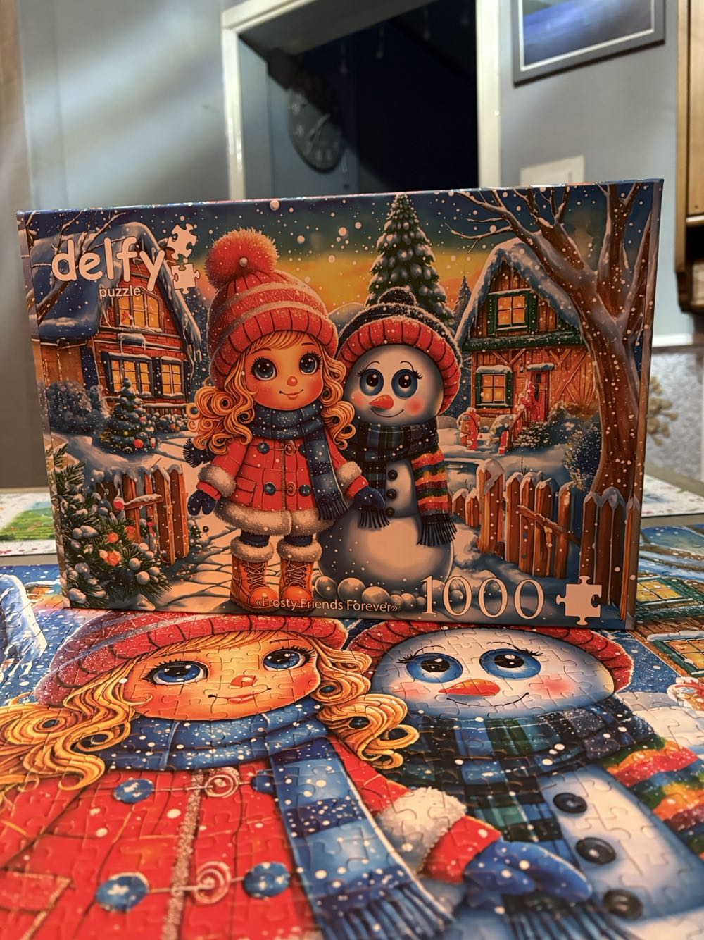 Frosty Friends Forever - Delfy puzzle collectible [Barcode 658606877184] - Main Image 3