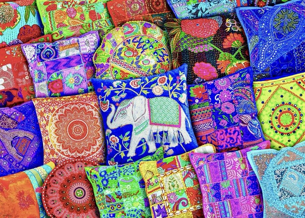 Indian Pillows - Eurographics puzzle collectible [Barcode 628136654708] - Main Image 2