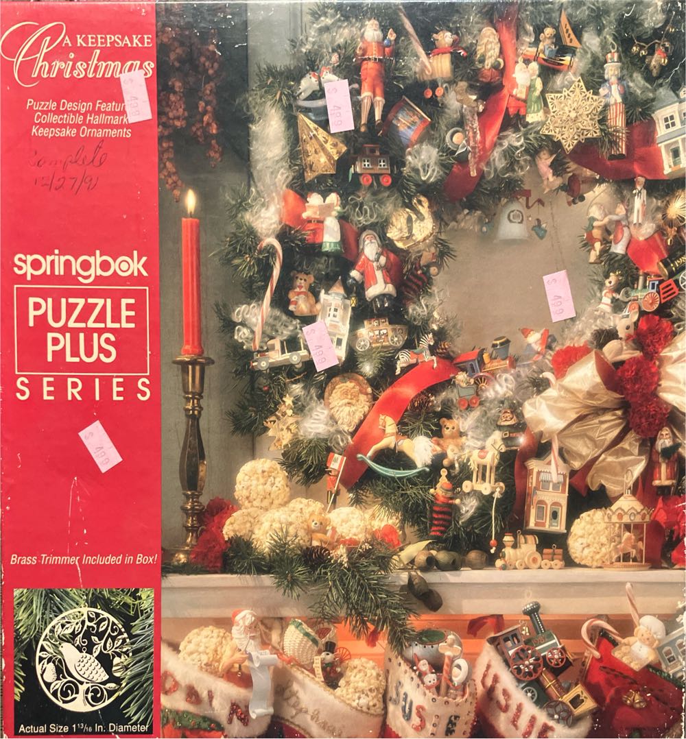 Prime 3d | Warner Dc | Batman | 300-piece 3d Shaped Tin Puzzle For Adults & Kids | Finished Size 12”x18” | Collectable Shaped Tin | Character Shaped Tin Box Packaging | Immersive 3d Lenticular Effect