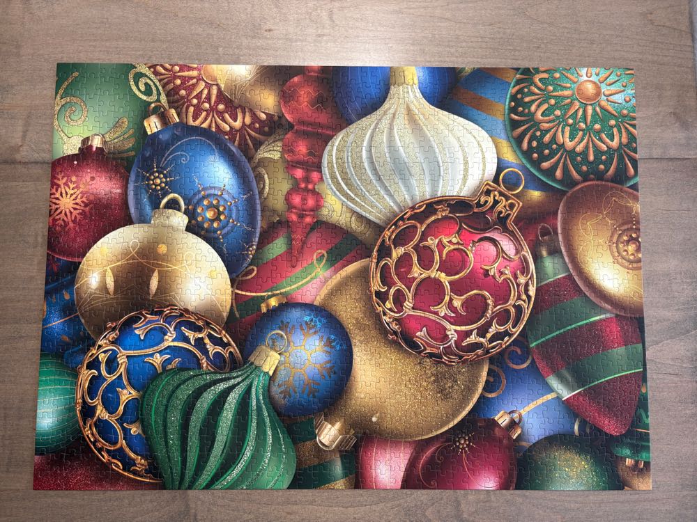 Holiday Decorations - Traditions by Mosaic Puzzles puzzle collectible [Barcode 6156290800524] - Main Image 2