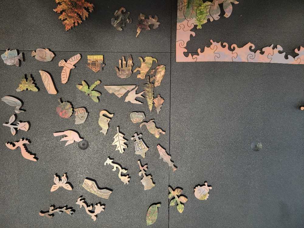 Sierra Paradise  - Buffalogames puzzle collectible [Barcode 025081440026] - Main Image 4