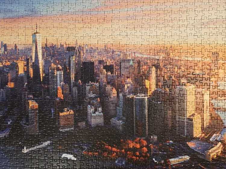 Trefl Manhattan New York Jigsaw Puzzle Premium Plus Photo Odyssey 27”x19” Unique Photographic Series Perfect Matching Of Elements For Adults And Children From 14 Years Old  puzzle collectible [Barcode 5900511108286] - Main Image 2
