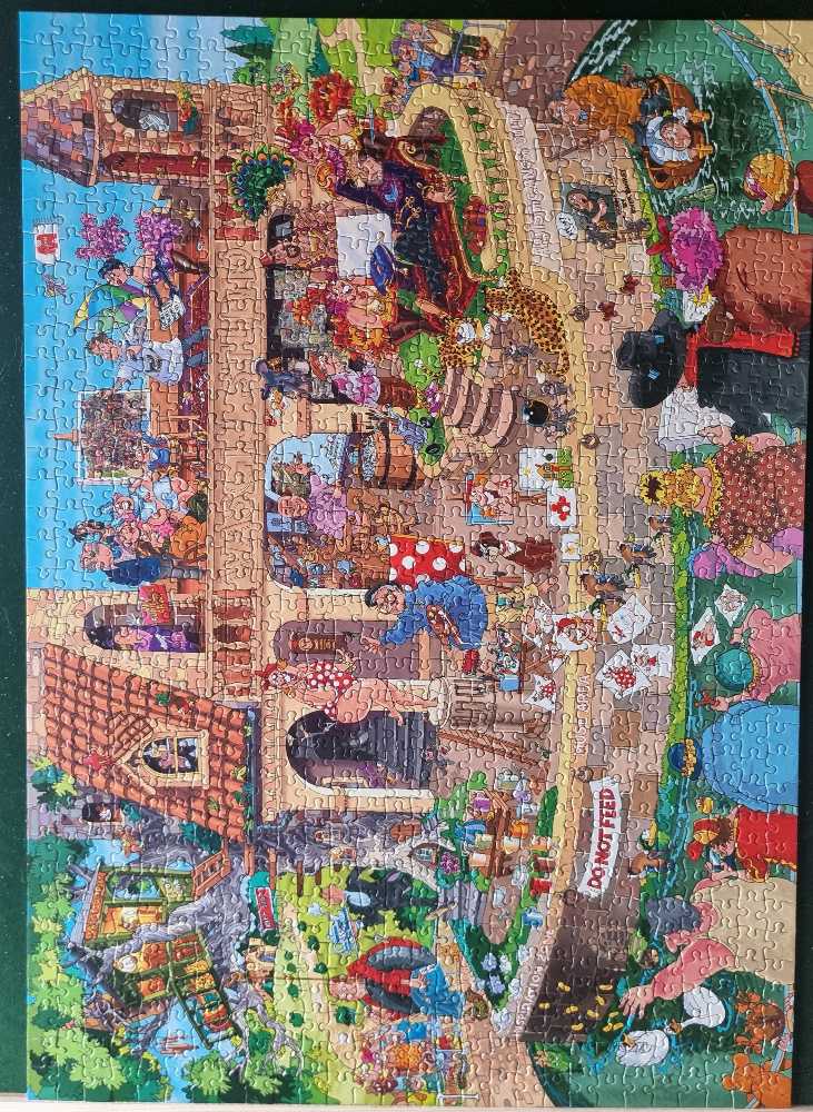 Wasgij - Original - 22 Studio Tour Holdson Original Wasgij Tour! - Holdson puzzle collectible - Main Image 2