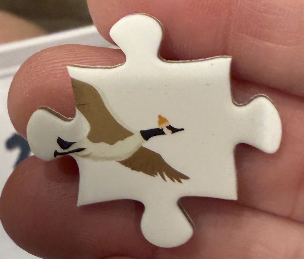 Penguin Peak - Hobbry puzzle collectible - Main Image 3