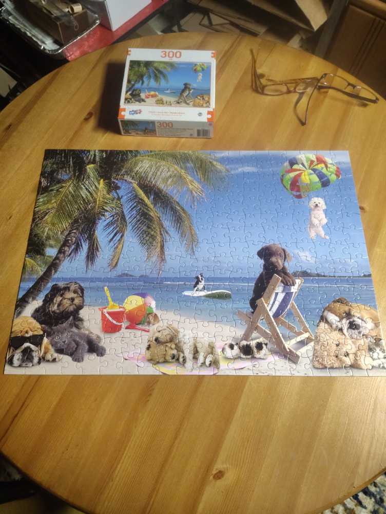 The Beach /Jerry Kramer  - Sure  Lox puzzle collectible [Barcode 686141944566] - Main Image 2