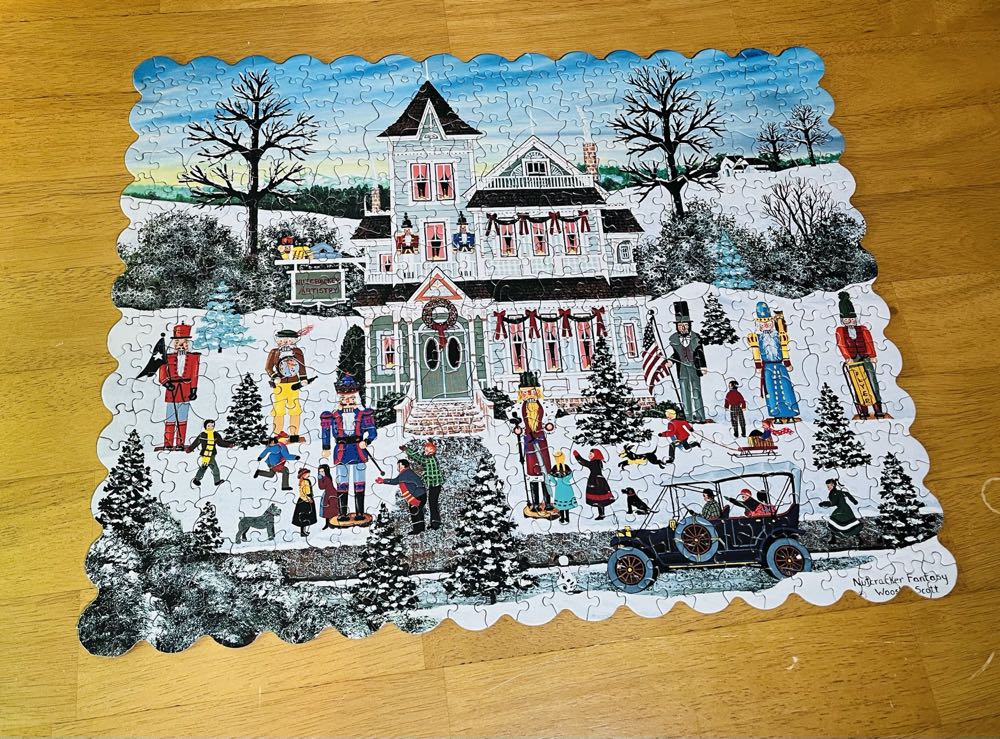 Nutcracker Fantasy - Ceaco puzzle collectible [Barcode 021081010054] - Main Image 2