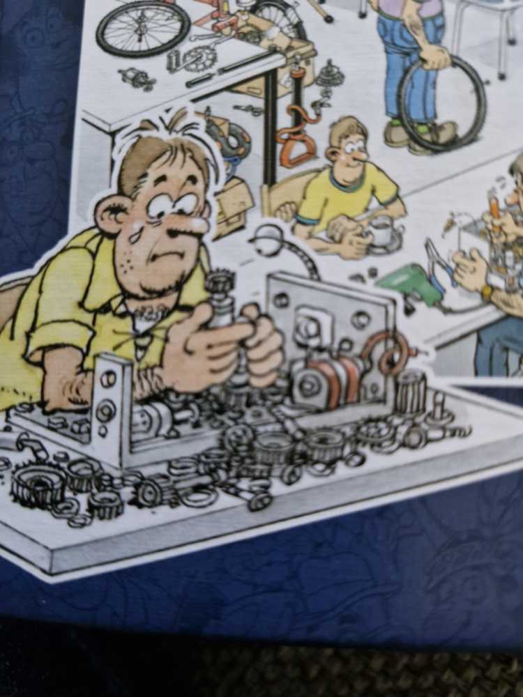 Can We Fix It - Jumbo puzzle collectible - Main Image 2