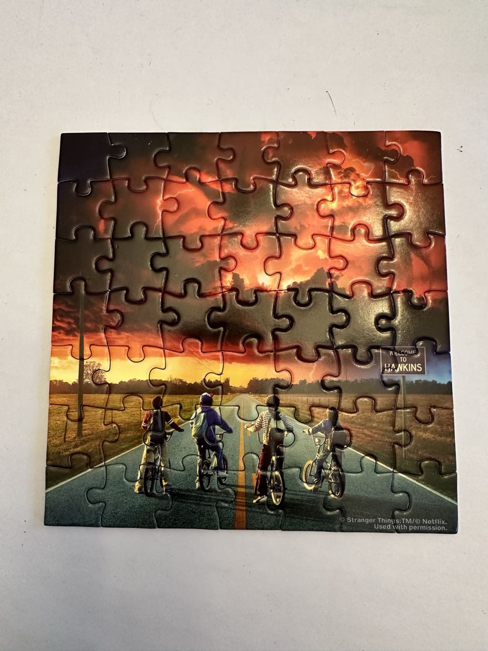 Stranger Things Mini - Buffalo puzzle collectible - Main Image 2