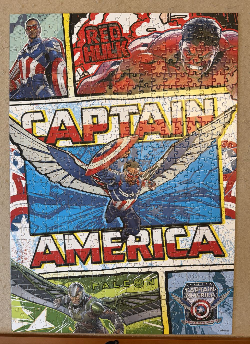 Captain America  puzzle collectible [Barcode 079346330362] - Main Image 2