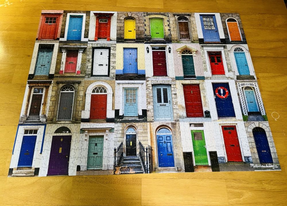 Knock Knock - Melissa & Doug puzzle collectible [Barcode 000772090926] - Main Image 2